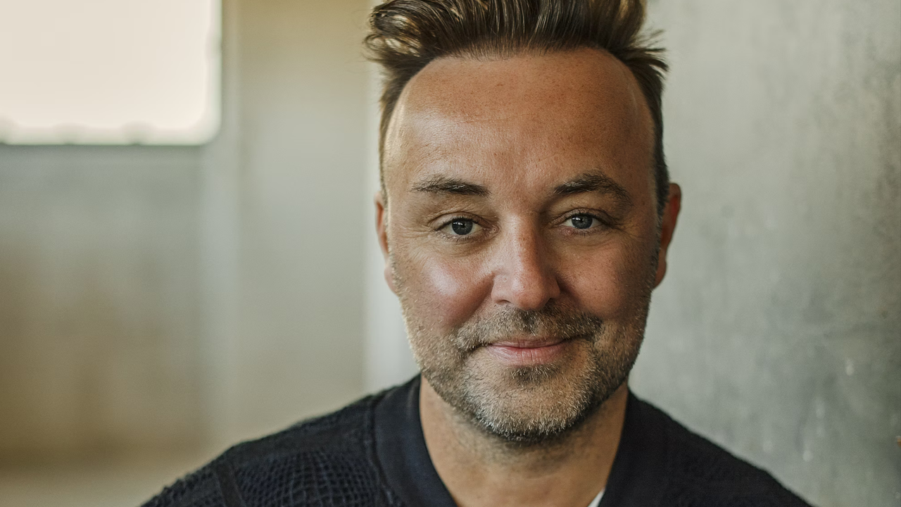 Niels Geusebroek - Because of you
